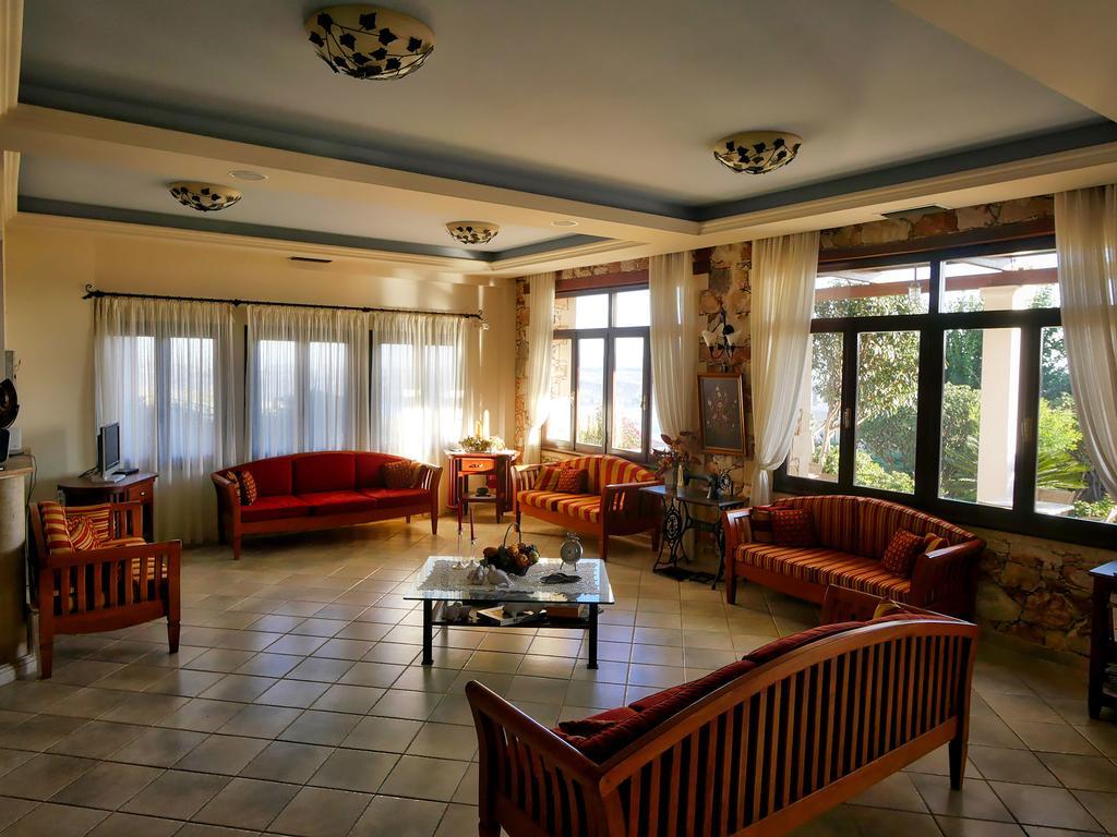 Areti Aparthotel Ханья Экстерьер фото