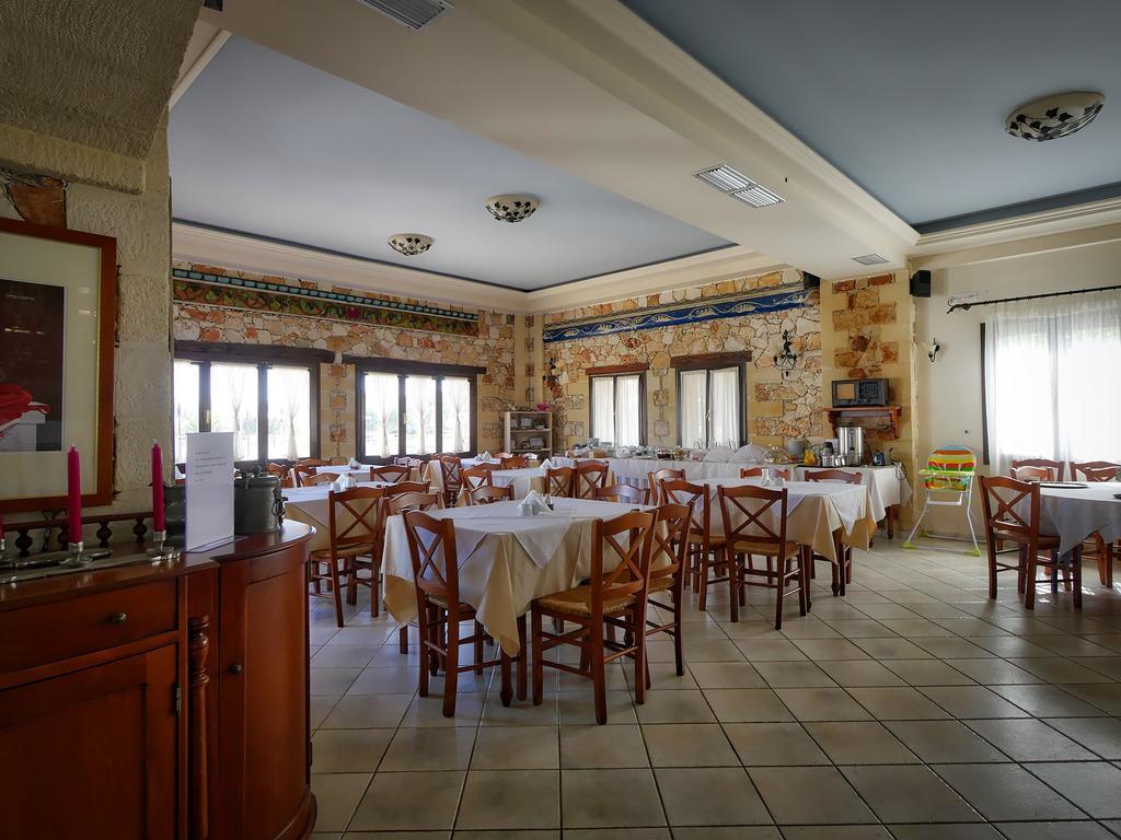 Areti Aparthotel Ханья Экстерьер фото